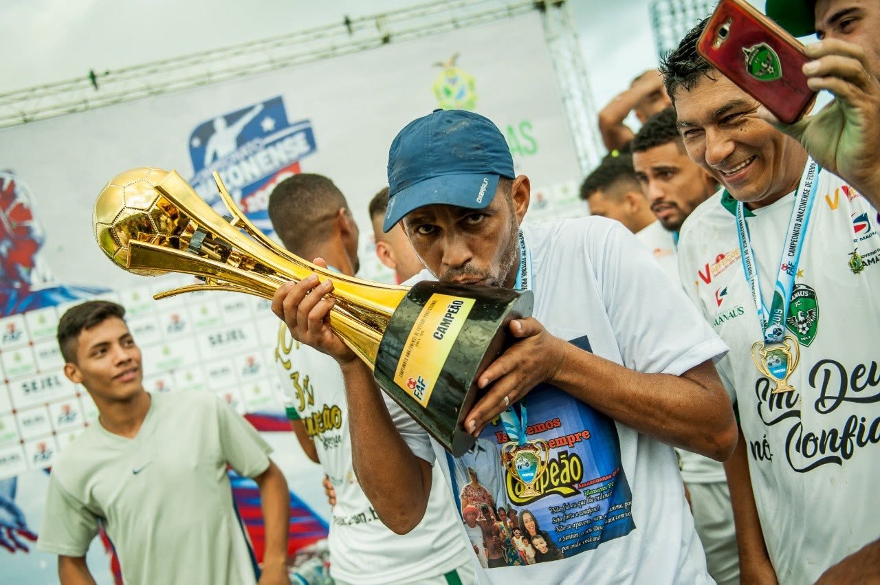 Souza Brito campeão amazonense com o Manaus FC